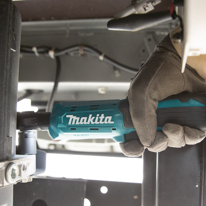 Makita Outdoor Adventure 18V Drive Ratchet Kit (2.0Ah)