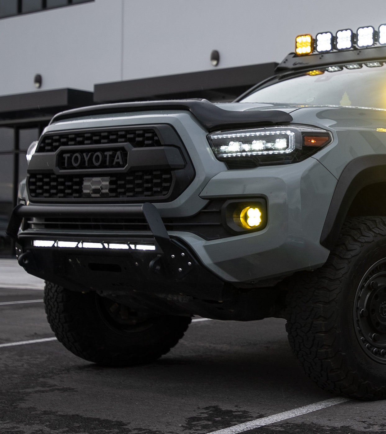 Form Lighting Sequential LED Projector Headlights For Tacoma (2016-202 ...